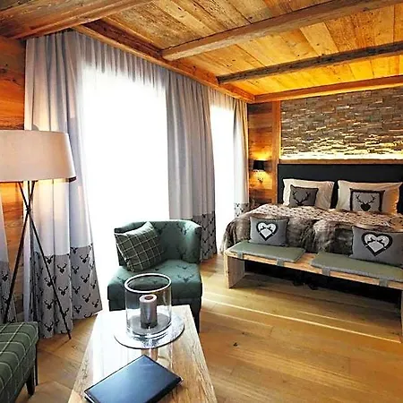 Amber Ski-in/out Hotel&spa Hotel 3*