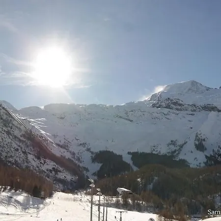 Amber Ski-in/out & Hotell
