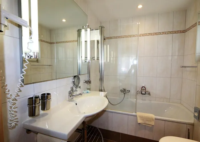 Amber Ski-in/out & Szálloda Saas Fee