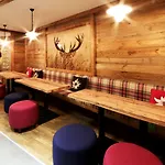 Amber Ski-in/out & Saas-Fee