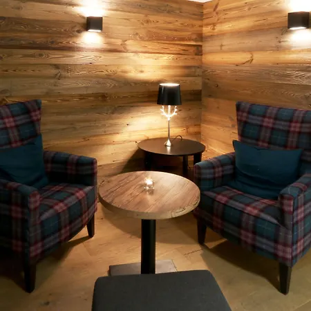 Hotel Amber Ski-in/out & Saas Fee