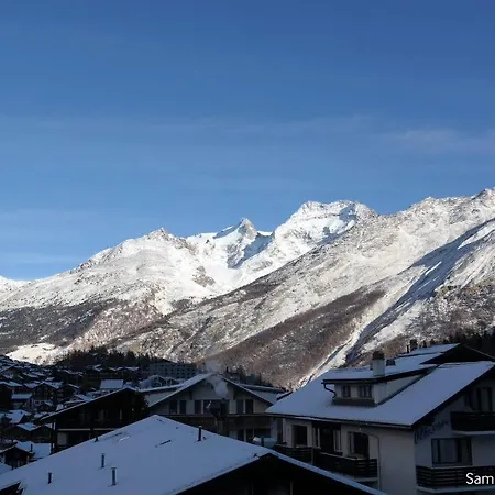 فندق Amber Ski-in/out & Saas Fee