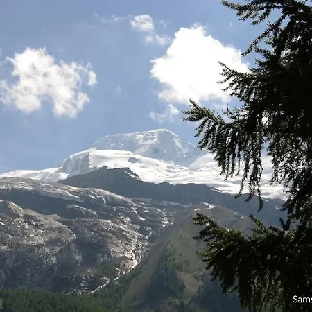 فندق Amber Ski-in/out & Saas Fee