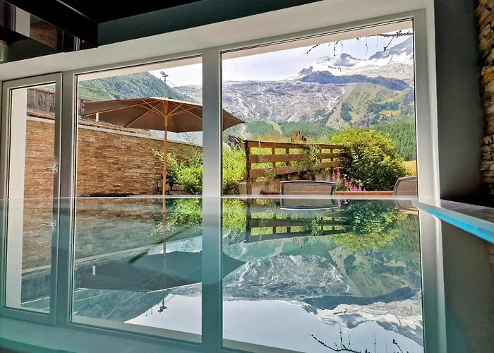 Amber Ski-in/out & Saas Fee