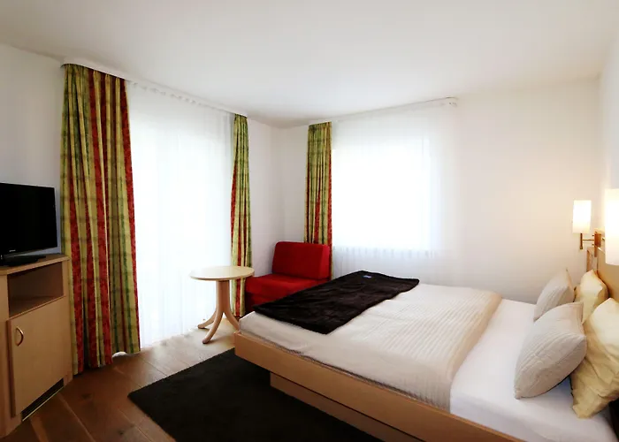 Amber Ski-in/out & Saas Fee