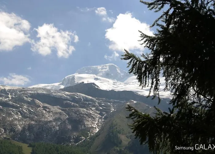 Otel Amber Ski-in/out & Saas Fee