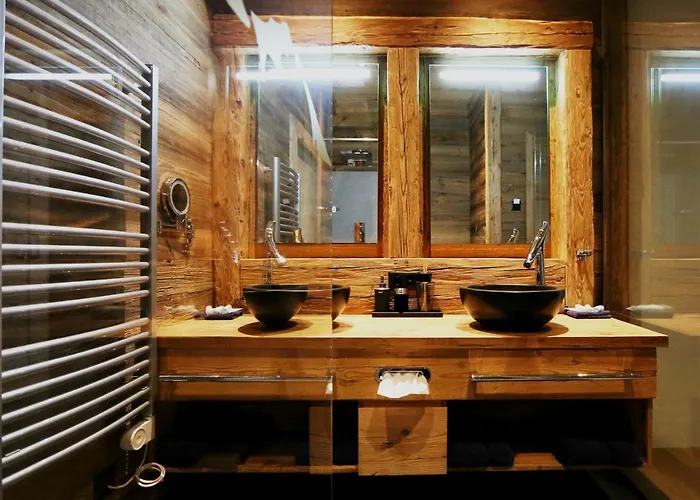 Amber Ski-in/out & Otel 3*